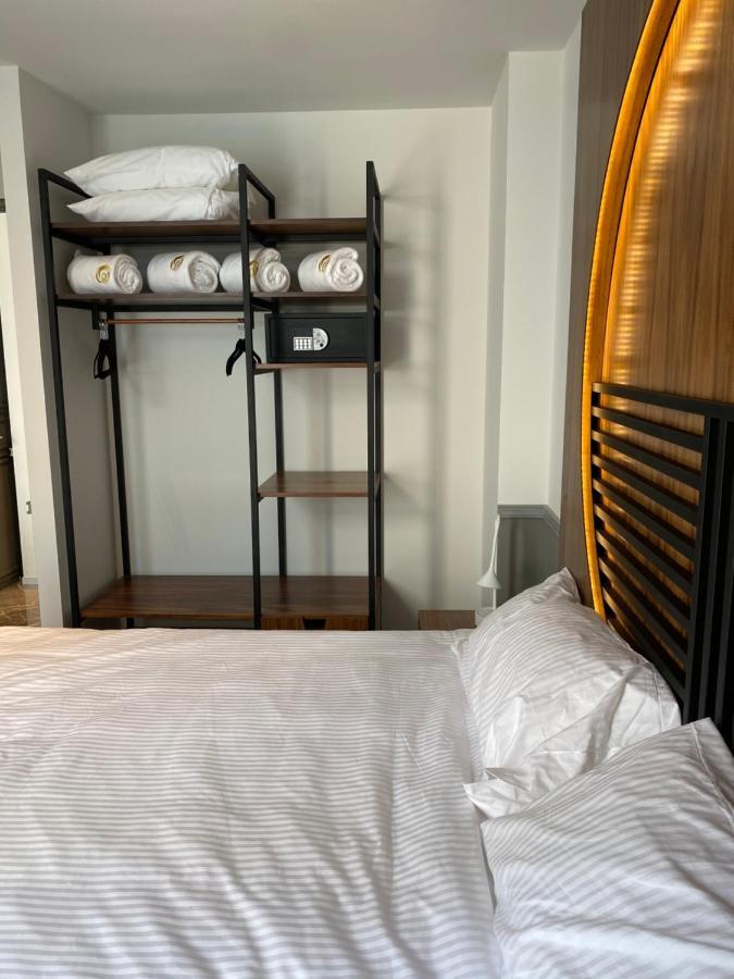 Apartahotel Singular Joy Residences