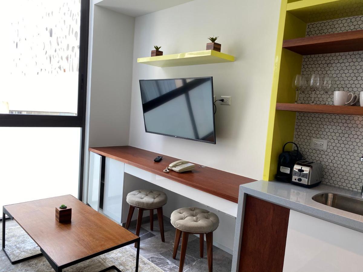 Apartahotel Singular Joy Residences 3*